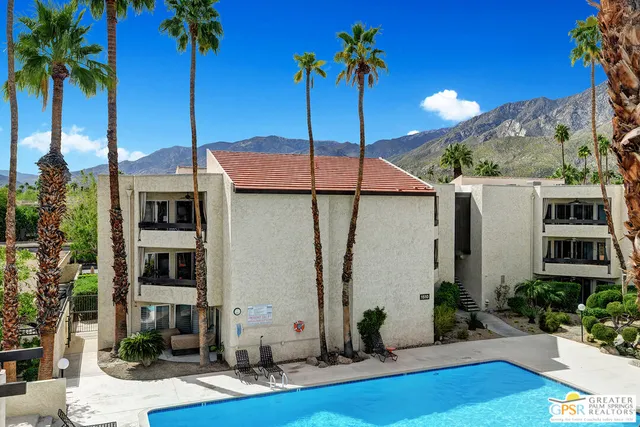$2,100 | 1552 South Camino Real, Unit 332, Palm Springs, CA 92264