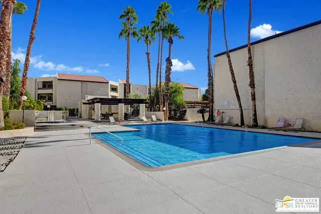 $2,100 | 1552 South Camino Real, Unit 332, Palm Springs, CA 92264