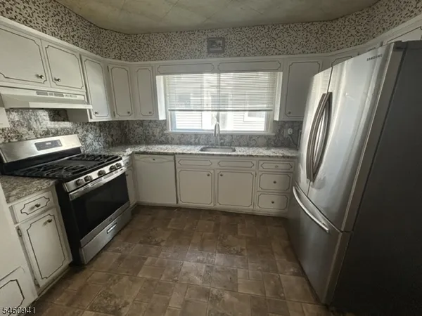 $2,500 | 262 Hornblower Avenue, Belleville, NJ 07109