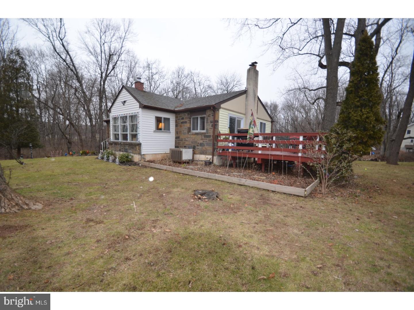 1006 Horsham Road Horsham, PA 19044 - Photo 23 of 25 Exterior Side