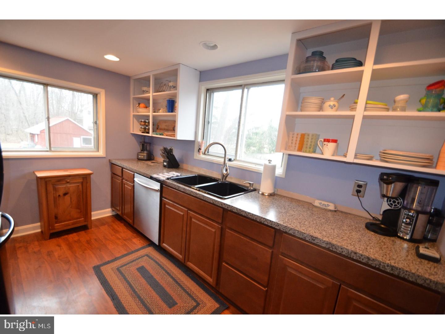 1006 Horsham Road Horsham, PA 19044 - Photo 4 of 25 Gallery Image 4