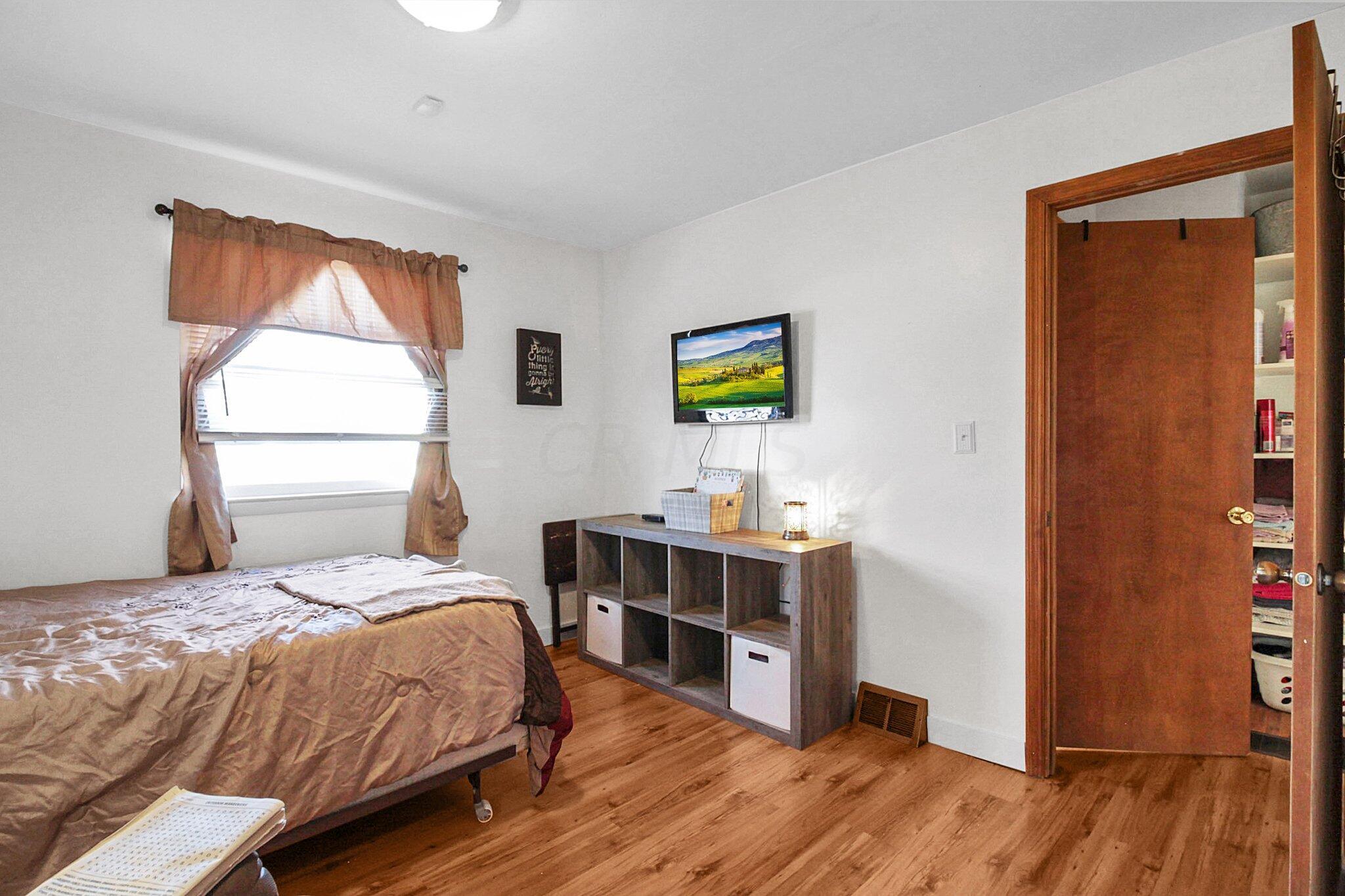 182 Calahan Road Columbus, OH 43207 - Photo 14 of 43 Bedroom 3