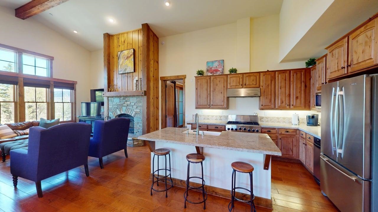 1310 Timber Creek Road, Unit 1310 Mammoth Lakes, CA 93546 - Photo 13 of 56