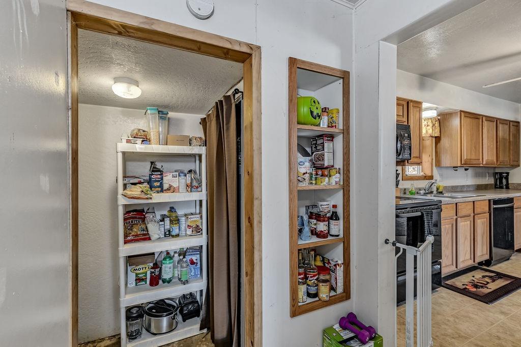208 Jason Street Eagle Point, OR 97524 - Photo 12 of 17 Additional Photo