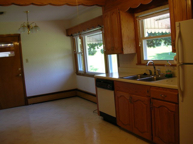 252 New Market Road Timberville, VA 22853 - Photo 11 of 17 Gallery Image 11