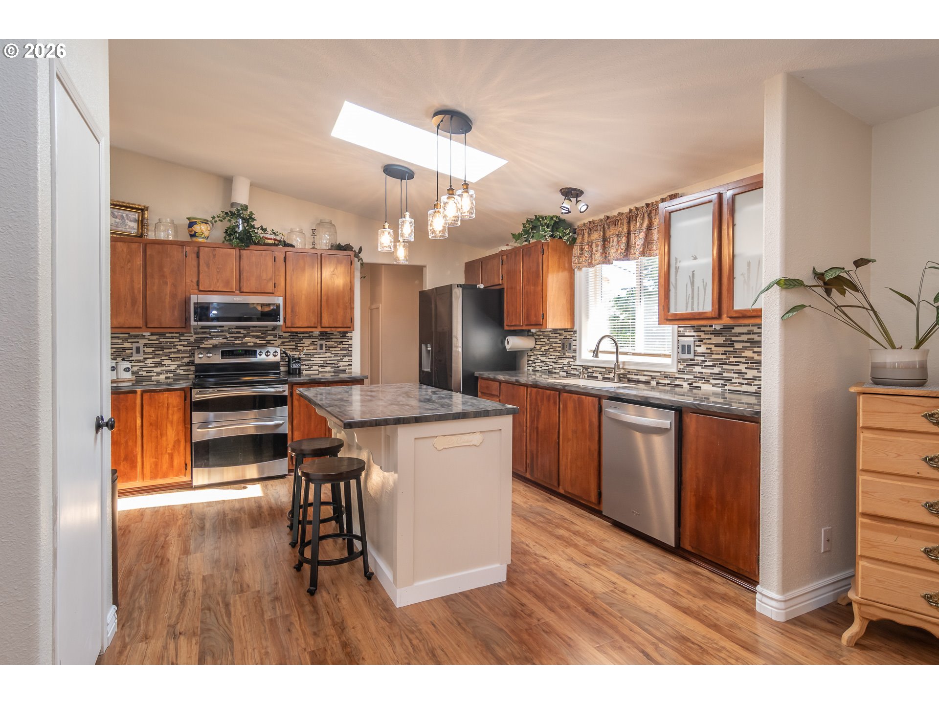 600 Becker Road Roseburg, OR 97471 - Photo 11 of 48