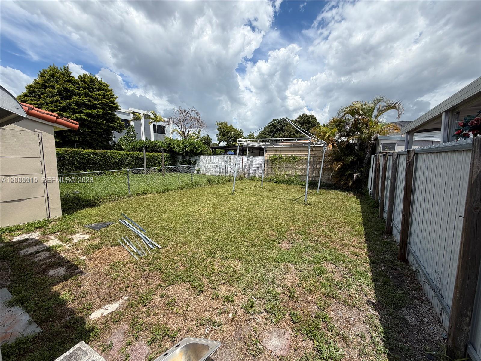 3361 Southwest 28th Street Miami, FL 33133 - Photo 8 of 17