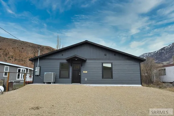 $325,000 | 204 Sage Way, Salmon, ID 83467