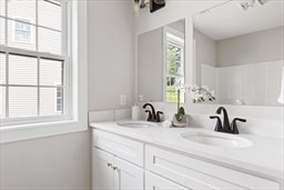 69 Upland Street Worcester, MA 01607 - Photo 11 of 15 Gallery Image 11