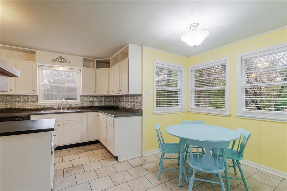 2941 South Laura Street Decatur, IL 62521 - Photo 7 of 19