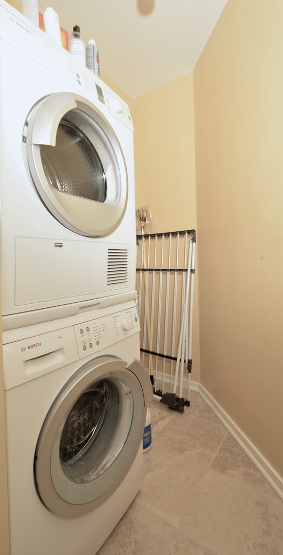 65 East Monroe Street, Unit 4503 Chicago, IL 60603 - Photo 16 of 33