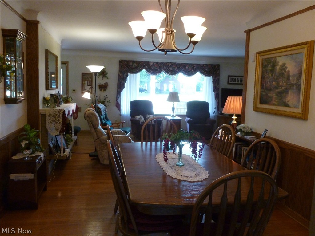 6390 Manchester Road Parma, OH 44129 - Photo 12 of 34