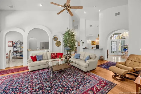 $1,650,000 | 340 Southeast St Lucie Boulevard, Stuart, FL 34996