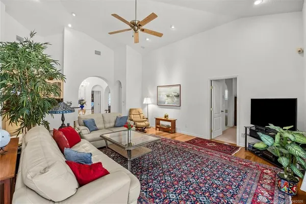 $1,650,000 | 340 Southeast St Lucie Boulevard, Stuart, FL 34996