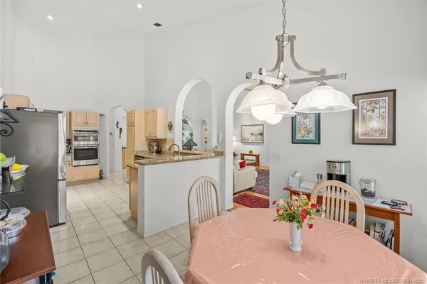 $1,650,000 | 340 Southeast St Lucie Boulevard, Stuart, FL 34996