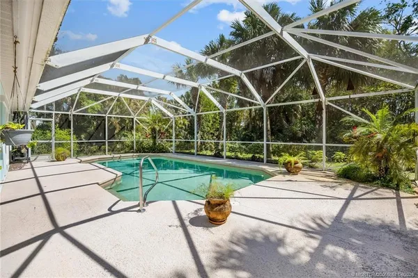 $1,650,000 | 340 Southeast St Lucie Boulevard, Stuart, FL 34996
