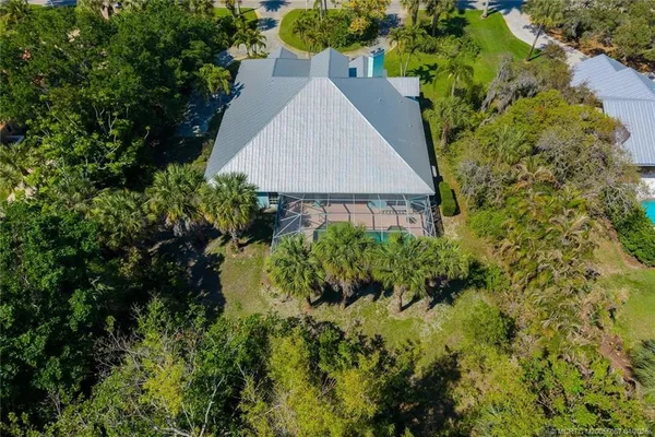 $1,650,000 | 340 Southeast St Lucie Boulevard, Stuart, FL 34996