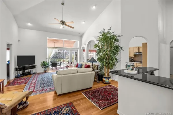 $1,650,000 | 340 Southeast St Lucie Boulevard, Stuart, FL 34996