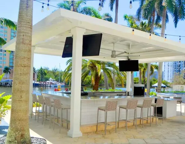 $175,000 | 2670 East Sunrise Boulevard, Unit 318, Fort Lauderdale, FL 33304