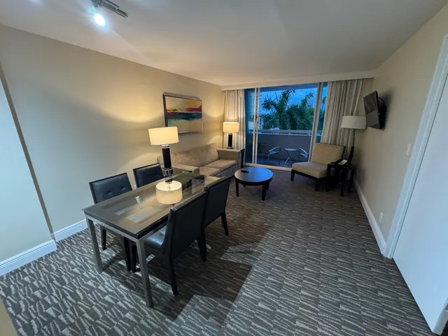$175,000 | 2670 East Sunrise Boulevard, Unit 318, Fort Lauderdale, FL 33304