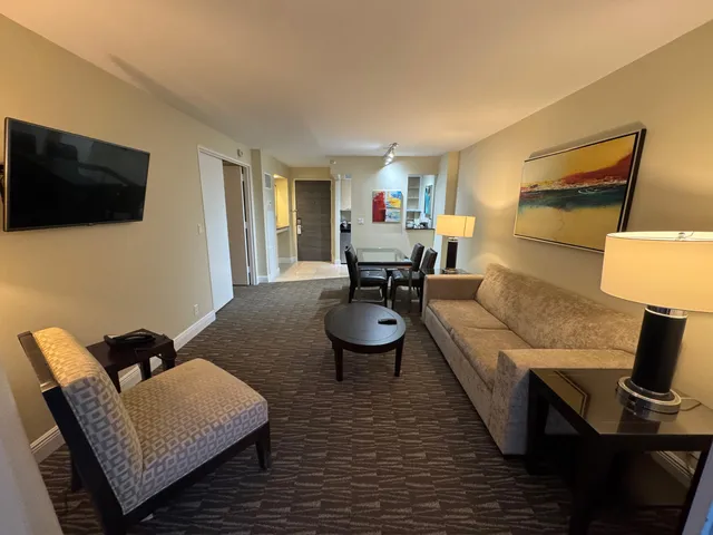 $175,000 | 2670 East Sunrise Boulevard, Unit 318, Fort Lauderdale, FL 33304