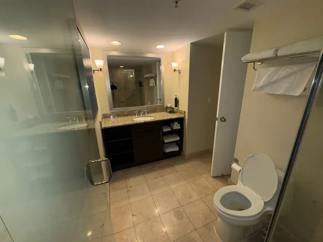 $175,000 | 2670 East Sunrise Boulevard, Unit 318, Fort Lauderdale, FL 33304