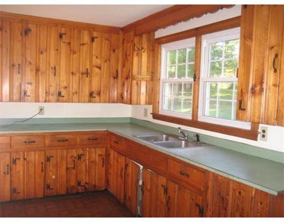 820 Rindge Road Ashby, MA 01431 - Photo 2 of 18