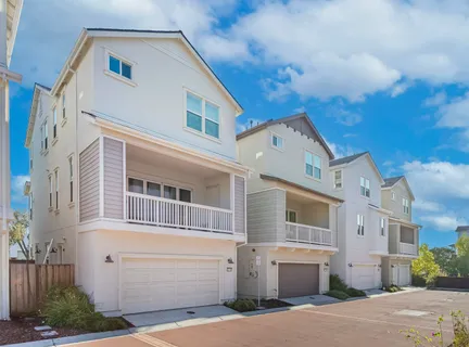 a view of a garage room