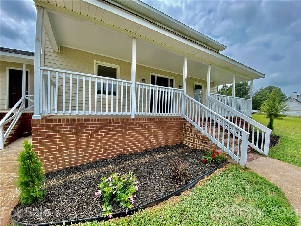 504 Cruse Road Salisbury, NC 28146 - Photo 1 of 35 Gallery Image 1