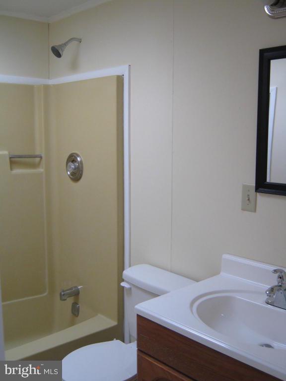 2042 Pennwick Road Lancaster, PA 17601 - Photo 12 of 32