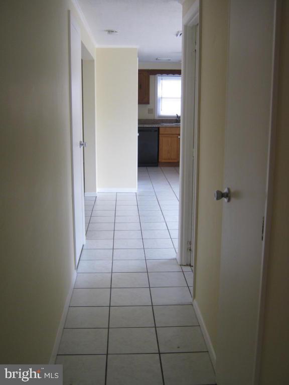2042 Pennwick Road Lancaster, PA 17601 - Photo 13 of 32