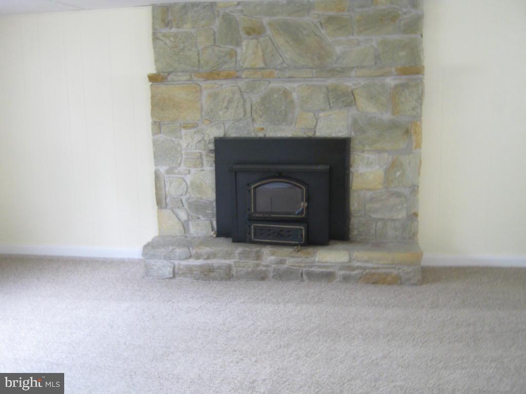 2042 Pennwick Road Lancaster, PA 17601 - Photo 15 of 32