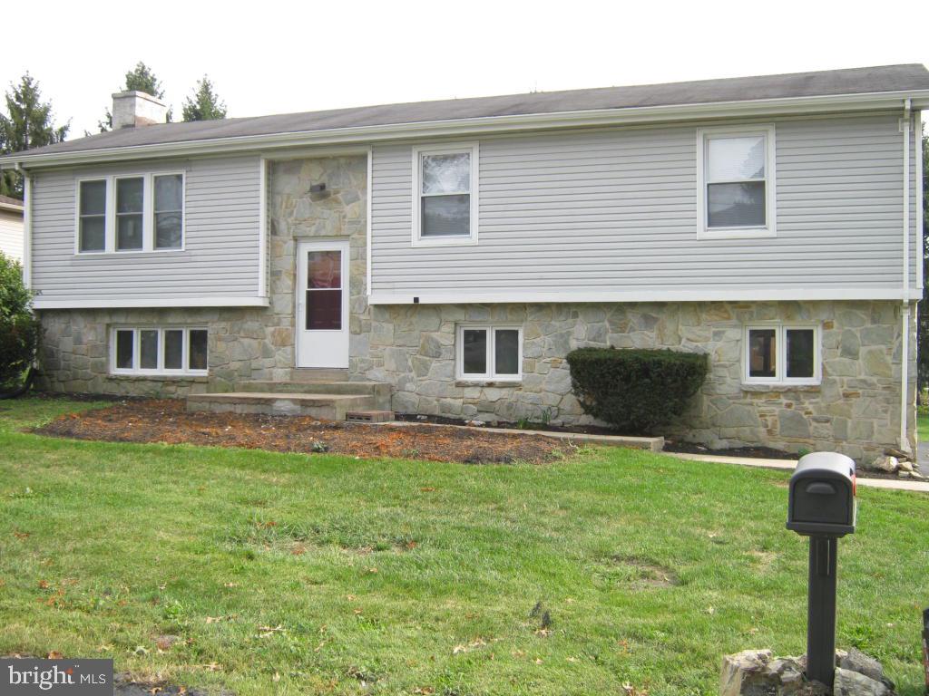 2042 Pennwick Road Lancaster, PA 17601 - Photo 24 of 32