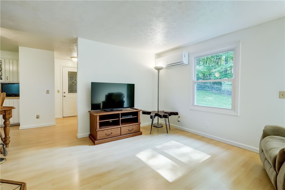 8349 Wesley Road West Bloomfield, NY 14469 - Photo 9 of 30