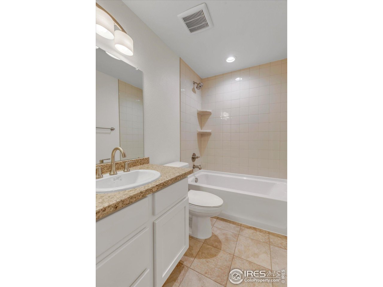 4119 Riley Drive Longmont, CO 80503 - Photo 35 of 47 Basement Full Bathroom