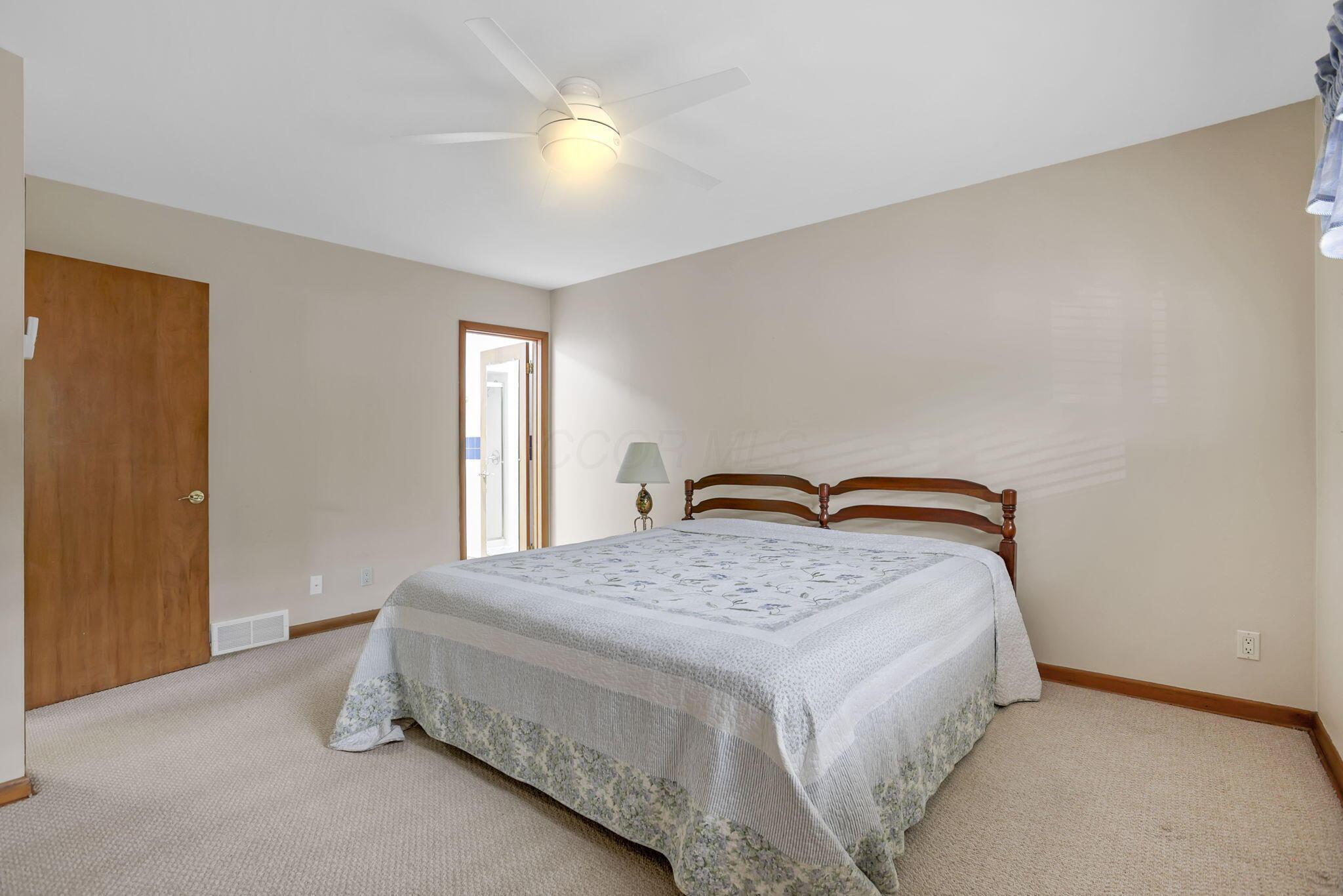 1830 Ardleigh Road Columbus, OH 43221 - Photo 34 of 68 34-web-or-mls-SMEP3511
