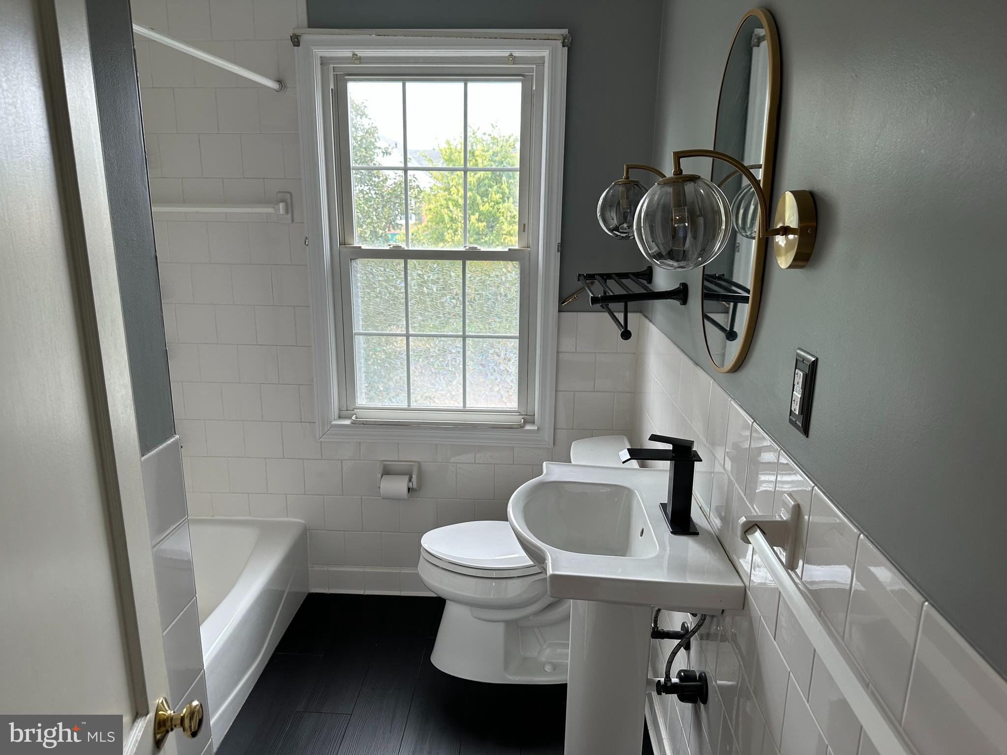 8202 Pleasant Plains Road Towson, MD 21286 - Photo 11 of 24 Hall Bathroom