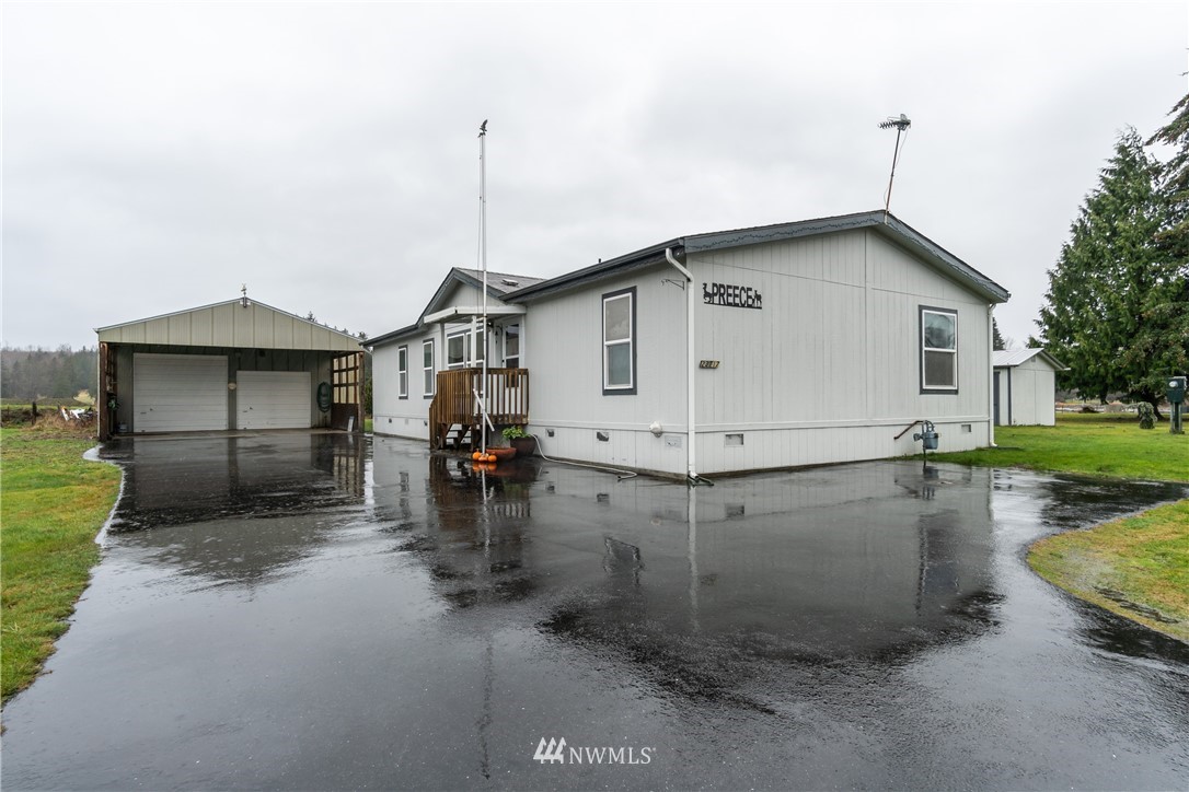 23117 East Jones Road Sedro-Woolley, WA 98284 - Photo 1 of 19 Gallery Image 1