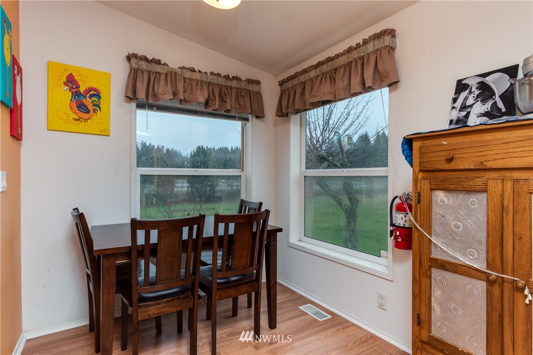 23117 East Jones Road Sedro-Woolley, WA 98284 - Photo 4 of 19 Gallery Image 4