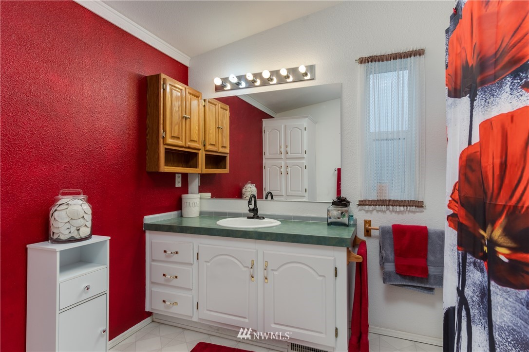 23117 East Jones Road Sedro-Woolley, WA 98284 - Photo 8 of 19 Gallery Image 8