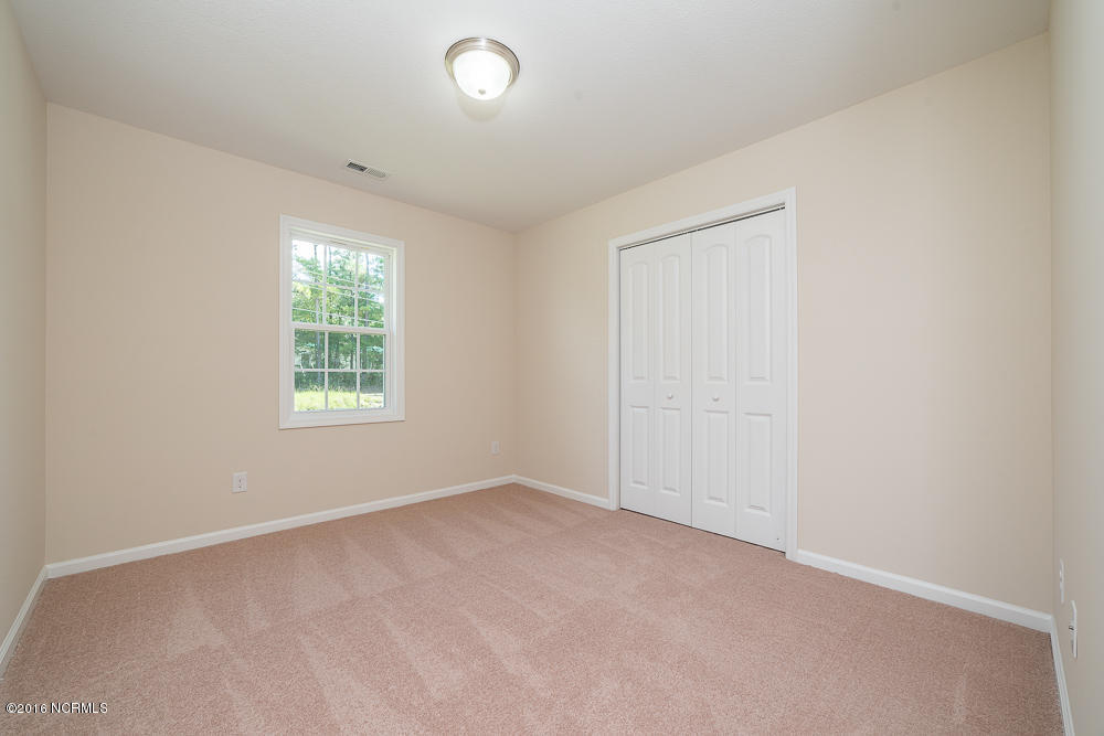 147 Queens Haven Road Hubert, NC 28539 - Photo 7 of 13 8 Bedroom 1