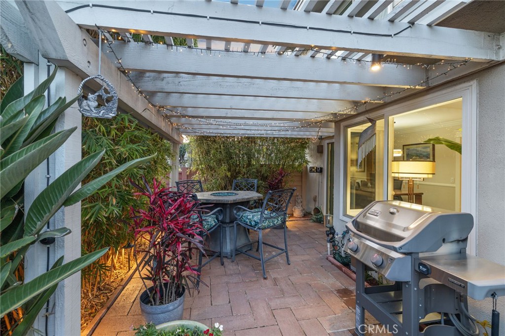 56 Ashbrook Irvine, CA 92604 - Photo 30 of 44