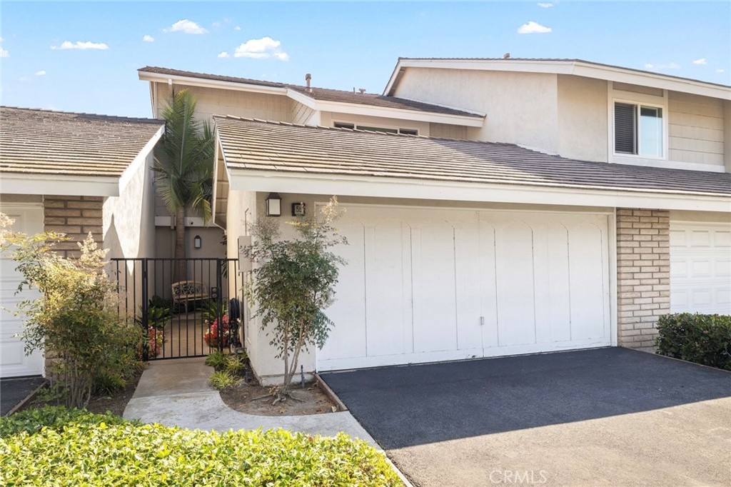 56 Ashbrook Irvine, CA 92604 - Photo 35 of 44