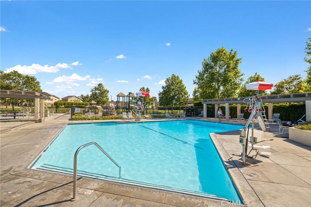 56 Ashbrook Irvine, CA 92604 - Photo 37 of 44