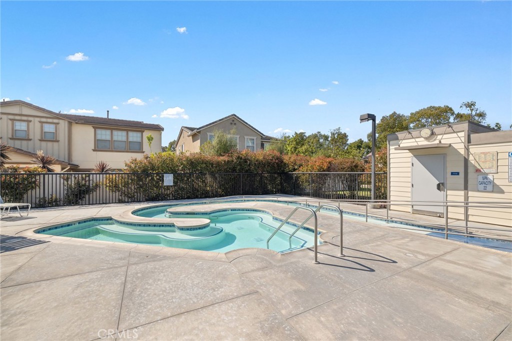 56 Ashbrook Irvine, CA 92604 - Photo 38 of 44