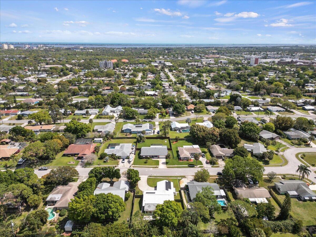 2628 Reed Avenue Melbourne, FL 32901 - Photo 43 of 80 43-Photo-04