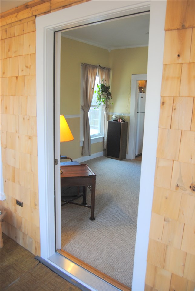 30 Hancock Street, Unit B Rochester, NH 03867 - Photo 2 of 30