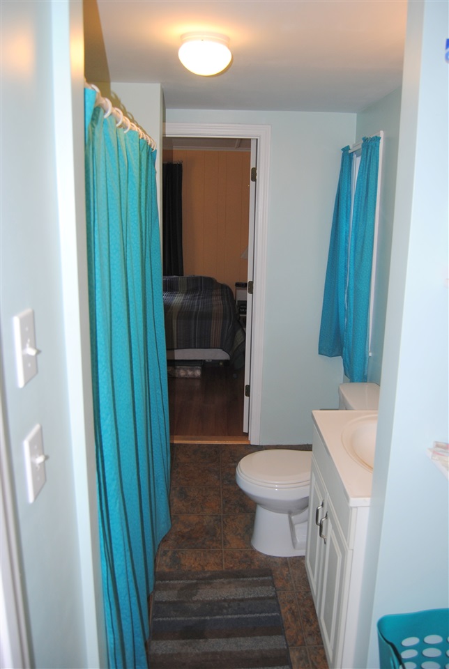30 Hancock Street, Unit B Rochester, NH 03867 - Photo 18 of 30