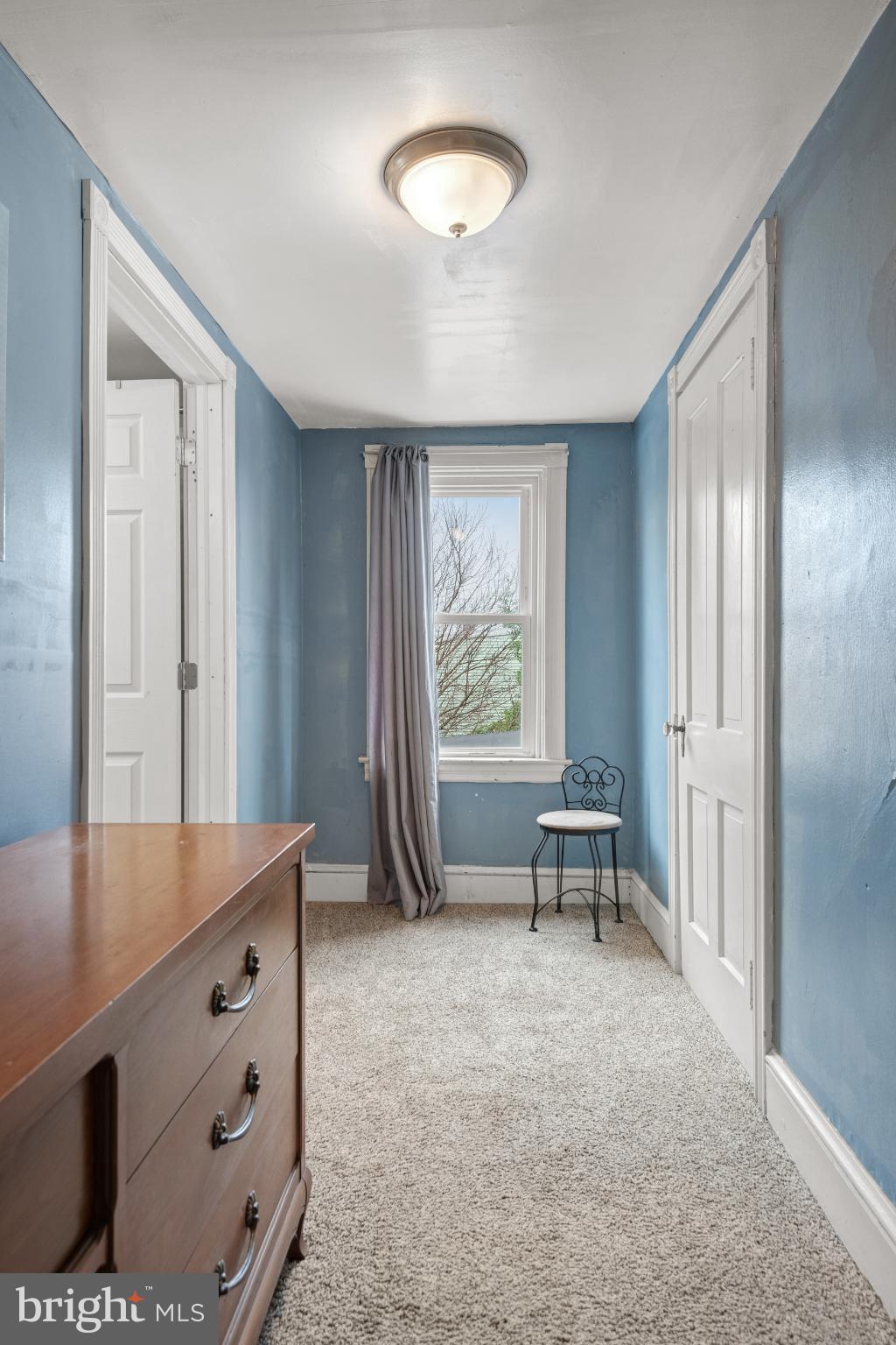 830 North Duke Street Lancaster, PA 17602 - Photo 32 of 41 a view of room with window and furniture