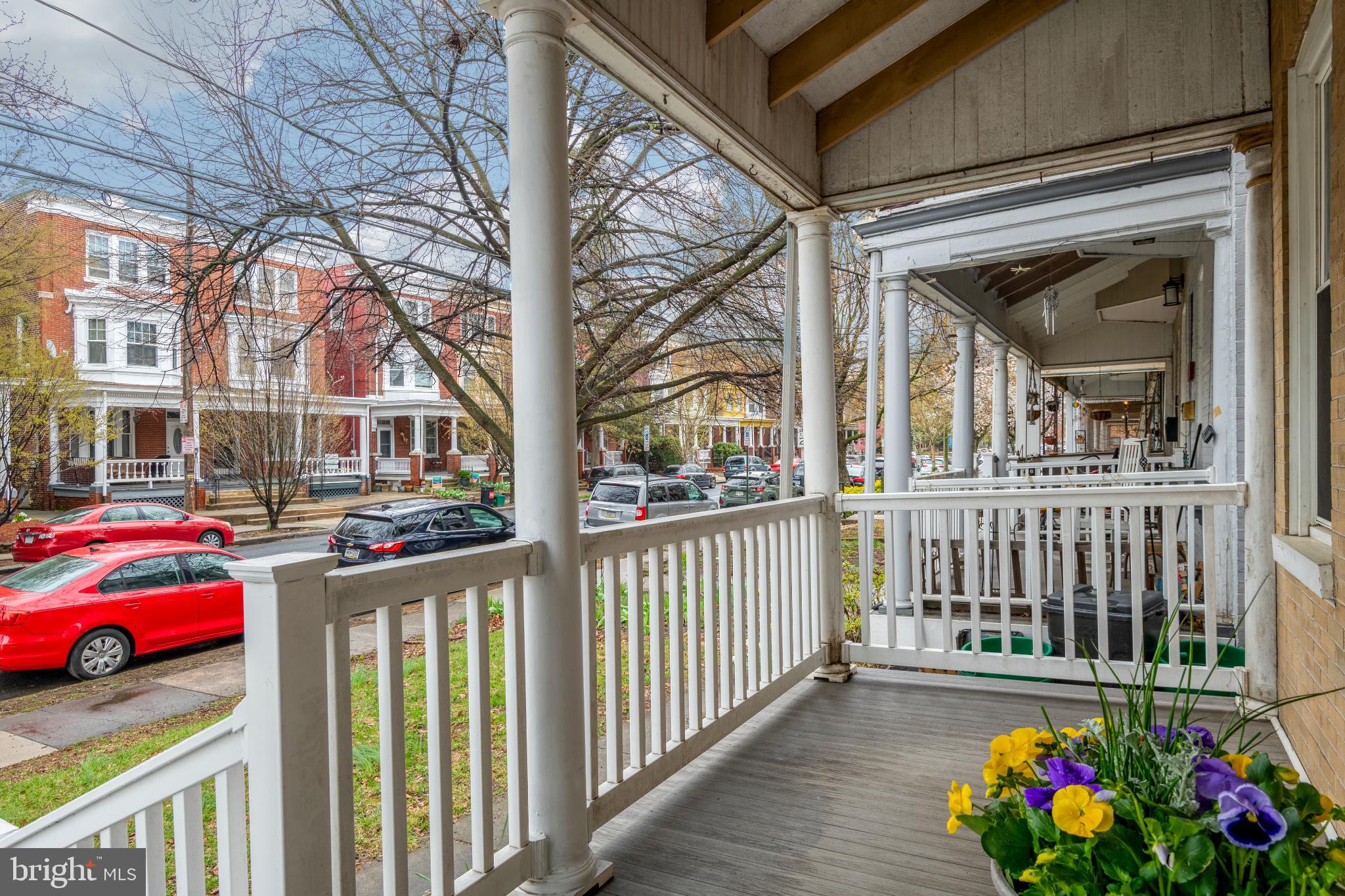 830 North Duke Street Lancaster, PA 17602 - Photo 4 of 41 a view of a house with a porch